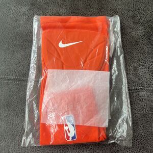 L/XLNike NBA Hyperstrong Mens Padded Compression Knee Sleeves/Pads ORANGE